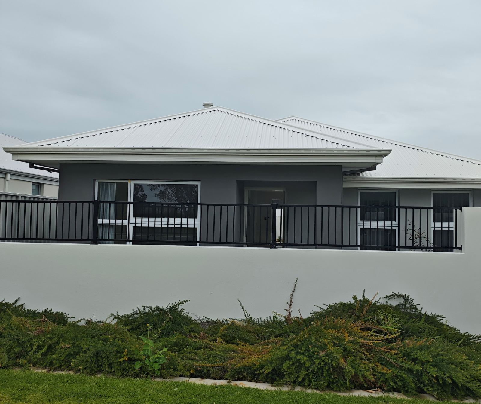 Modern Perth home exterior, the kind of neighbouring property covered by a dilapidation survey